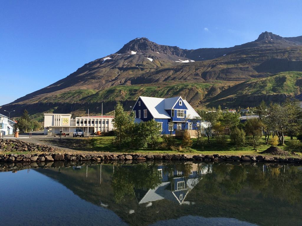 The Old Apothecary Hotel Egilsstadir Exterior photo